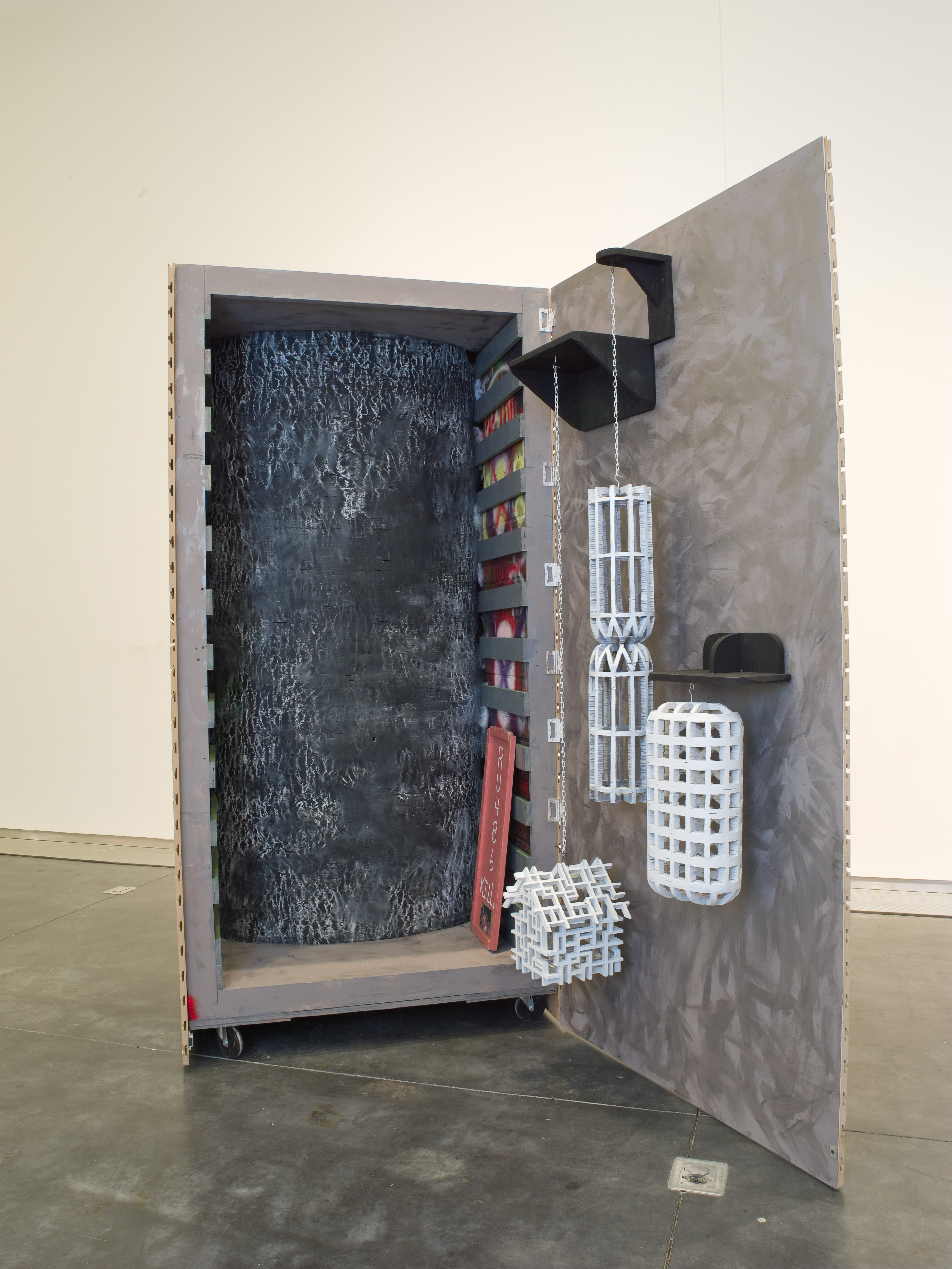 Thesis Liquidation  — image 4 of 14