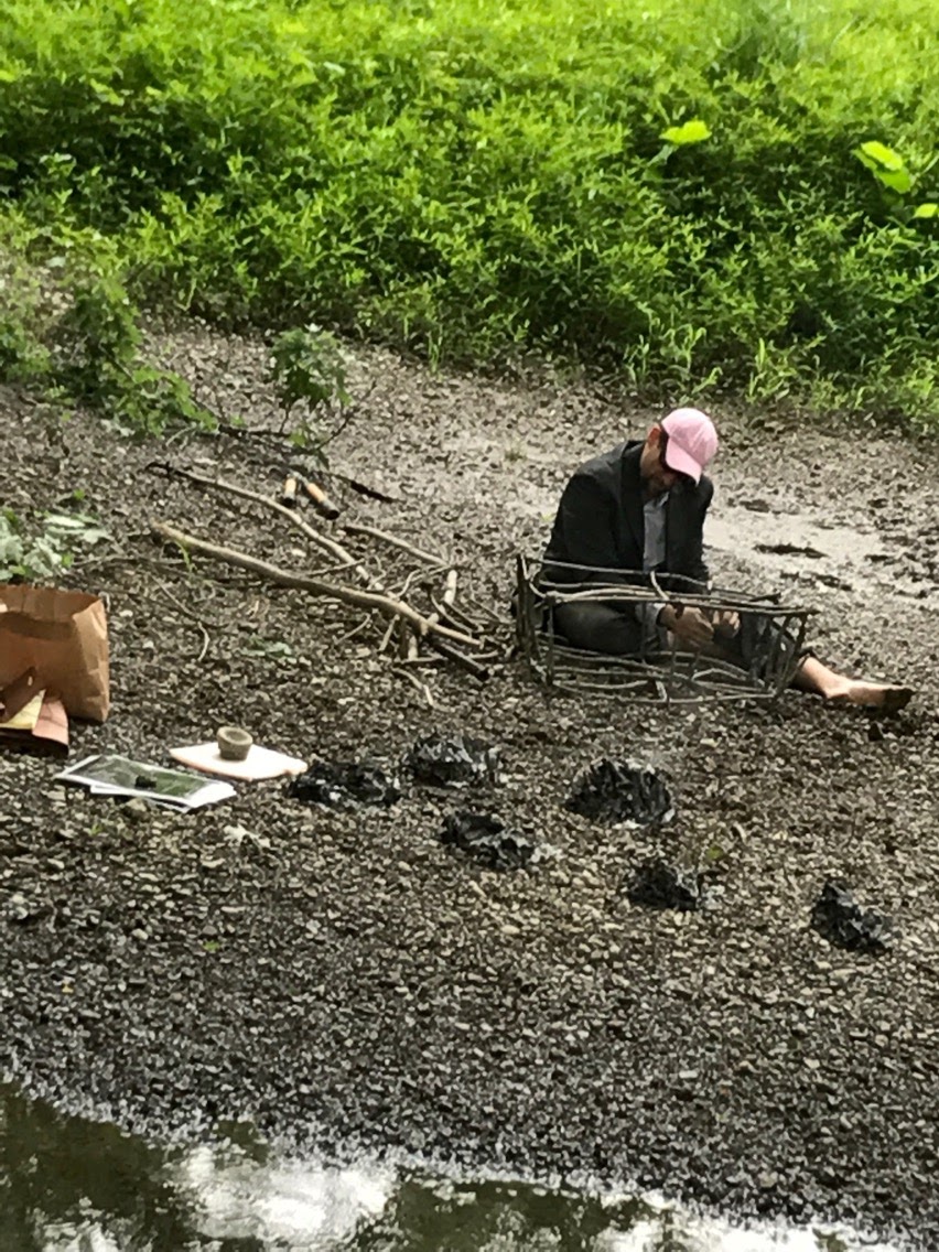 Salesman in the swamp  — image 2 of 4