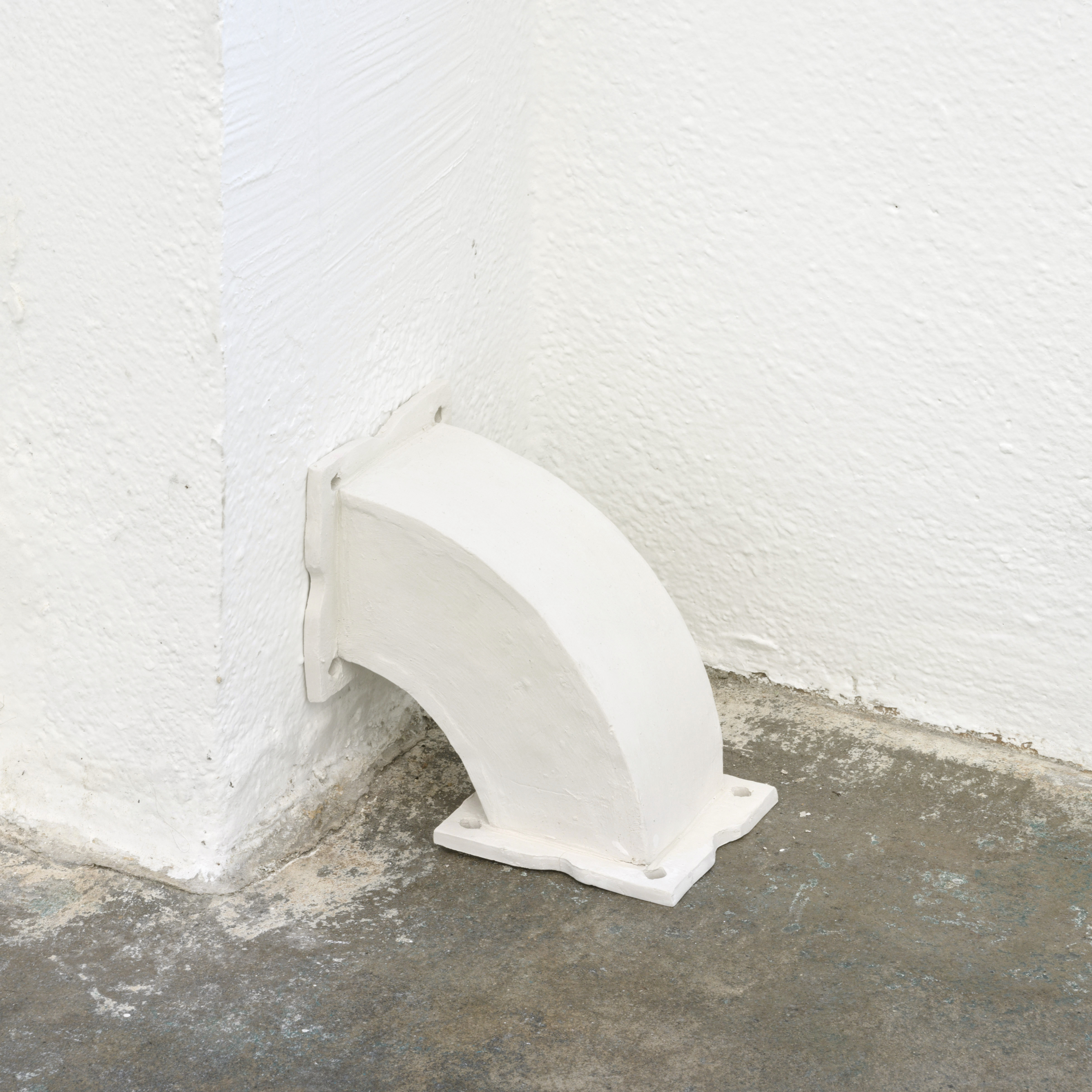 Connecting People Corner Brace for Lonely Room
